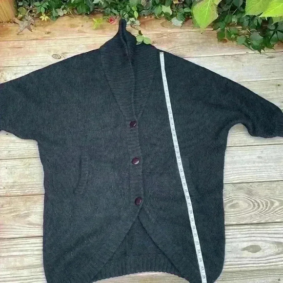 I. B. Diffusion Vintage small mohair wool, bat wing, heavy knit cardigan, black - Picture 7 of 13